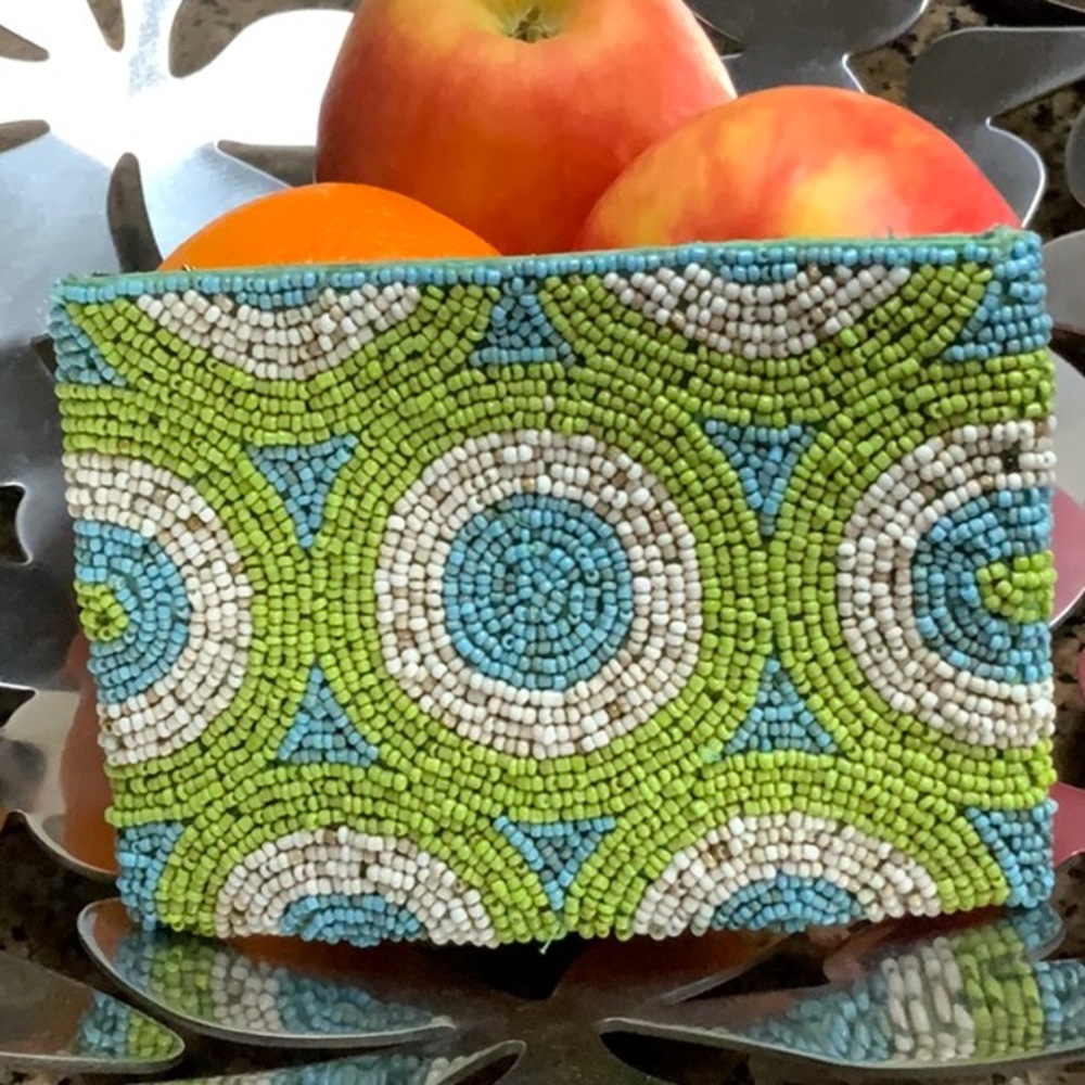 ❤️ Small hand Beaded coin purse